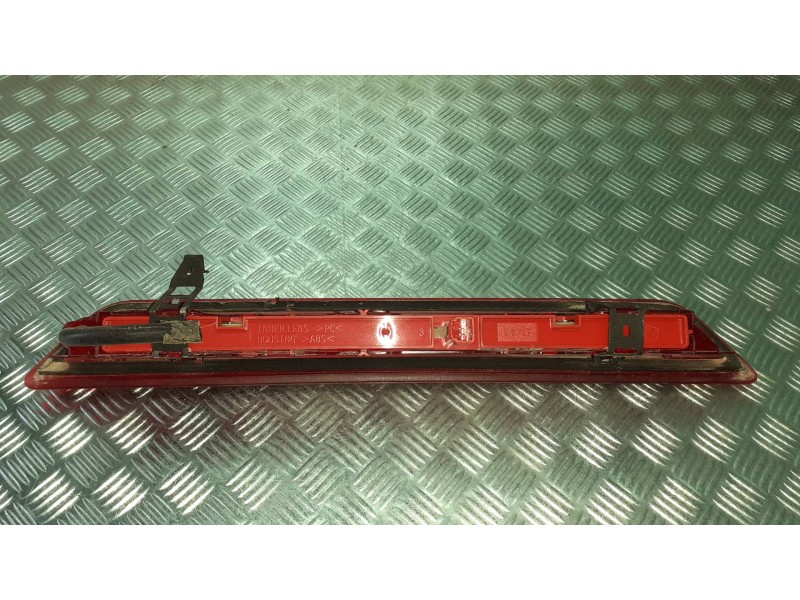 Recambio de luz central de freno para ford ecosport (cr6) referencia OEM IAM CN1513A613AD  