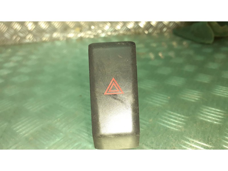 Recambio de warning para ford ecosport (cr6) referencia OEM IAM DG9T13A350ADW  