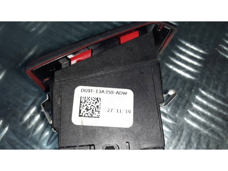 Recambio de warning para ford ecosport (cr6) referencia OEM IAM DG9T13A350ADW  