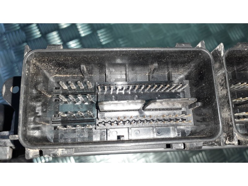 Recambio de centralita motor uce para ford ecosport (cr6) referencia OEM IAM 0261S18701 H1B112A650EA HA6A12B684NA