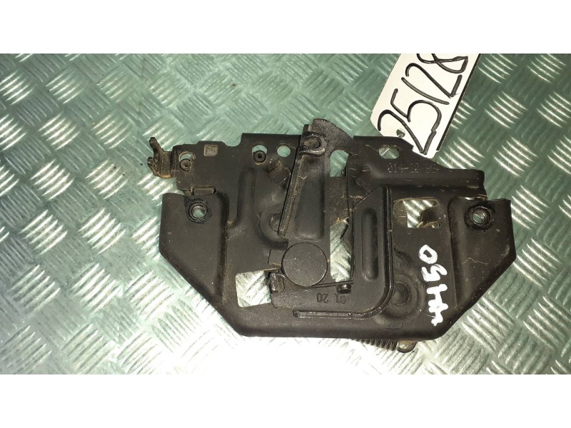 Recambio de cerradura capo para ford ecosport (cr6) referencia OEM IAM   