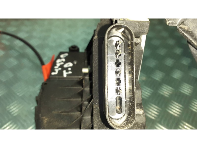 Recambio de cerradura puerta trasera derecha para ford ecosport (cr6) referencia OEM IAM GN15A264A26ED C75608103 