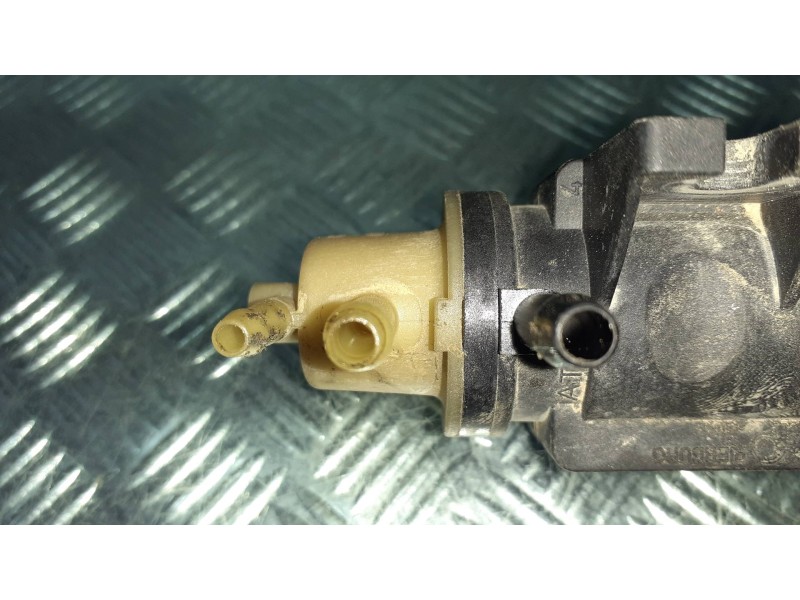 Recambio de valvula aire adicional para ford ecosport (cr6) referencia OEM IAM CM5G9F490BA  