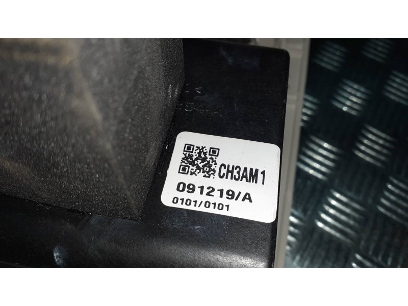 Recambio de luz interior para ford ecosport (cr6) referencia OEM IAM GN15A519A58C 091219A 