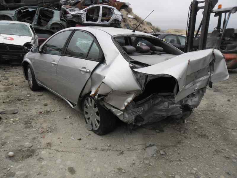 nissan primera berlina (p12) del año 2002