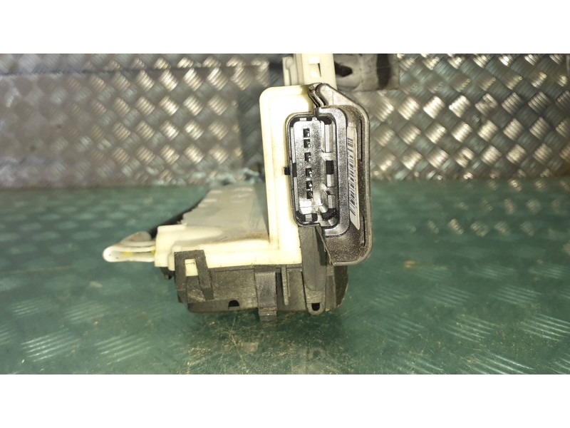 Recambio de cerradura puerta delantera derecha para citroen berlingo cuadro referencia OEM IAM 1236M0855I2 A01851 