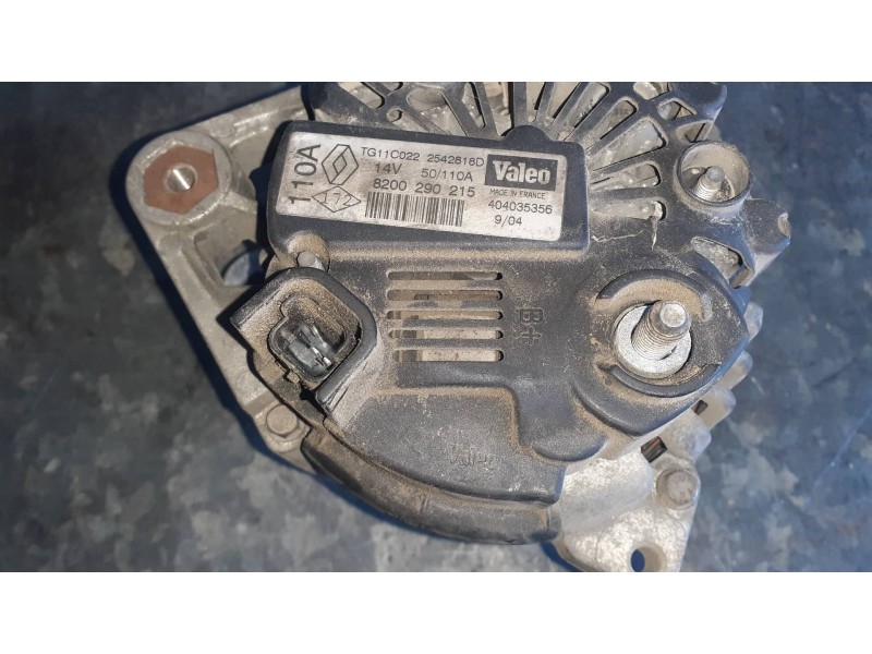 Recambio de alternador para renault megane ii classic berlina referencia OEM IAM 8200290215 TG11C022 110A