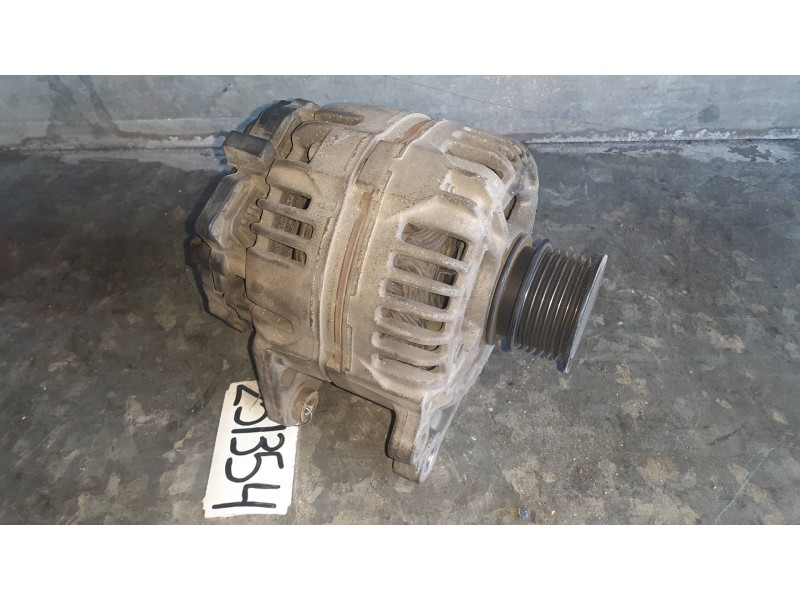 Recambio de alternador para seat ibiza (6k1) referencia OEM IAM 037903025M 0124325013 90A