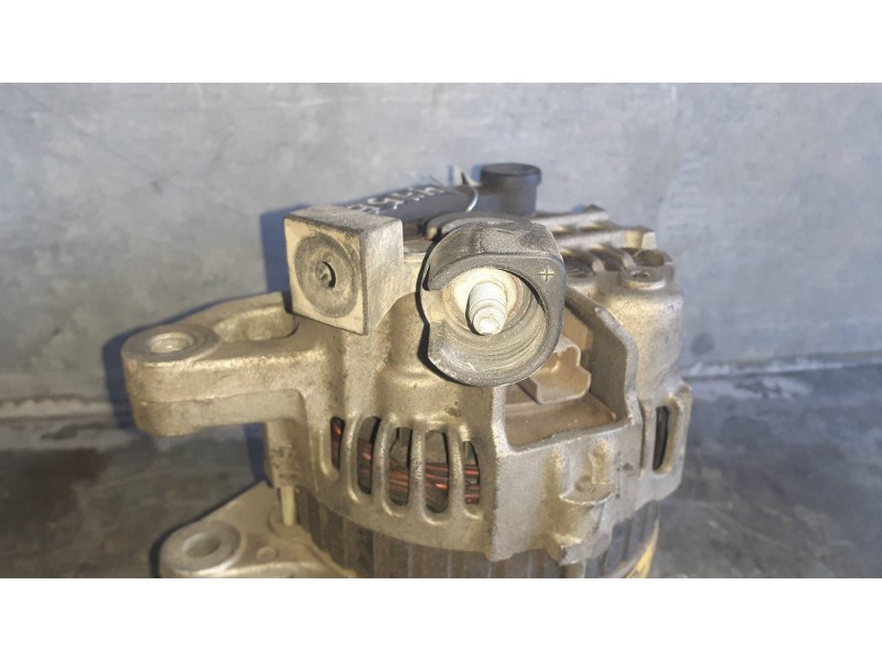 Recambio de alternador para peugeot 206 berlina referencia OEM IAM T578845R 746818 