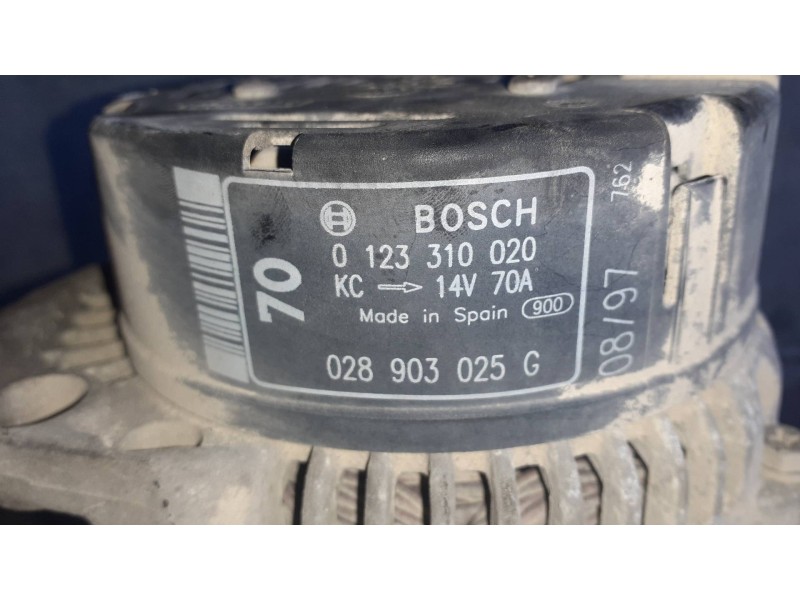 Recambio de alternador para volkswagen polo berlina (6n1) air referencia OEM IAM 0123310020 028903025G 70A
