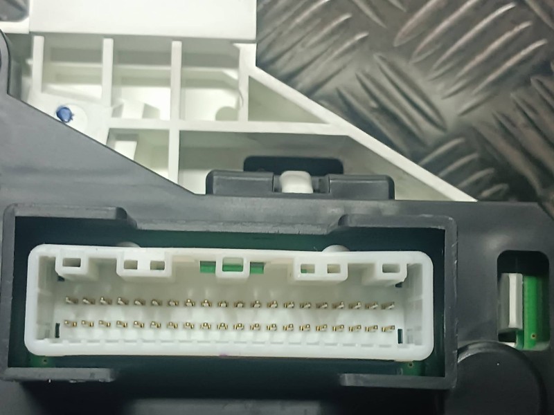 Recambio de cuadro instrumentos para nissan pulsar (c13) referencia OEM IAM 3ZL0B97FC  