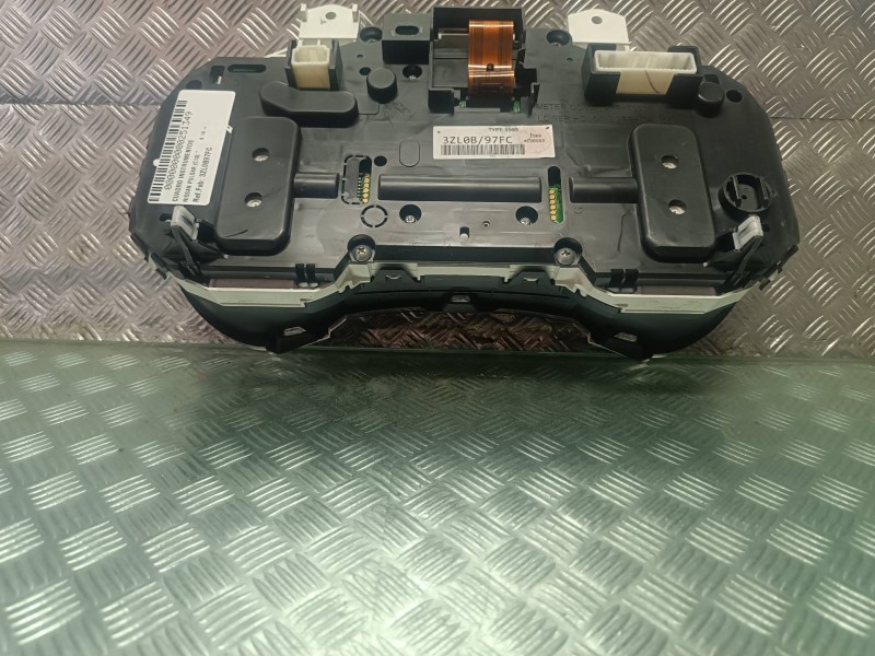 Recambio de cuadro instrumentos para nissan pulsar (c13) referencia OEM IAM 3ZL0B97FC  