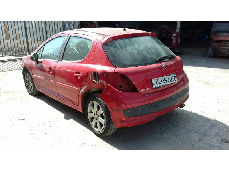 peugeot 207 del año 2009