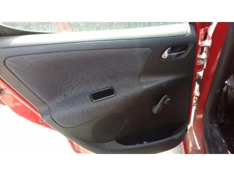 peugeot 207 del año 2009