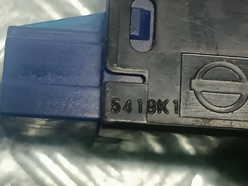 Recambio de interruptor para nissan pulsar (c13) referencia OEM IAM 5419K1 6 PINES AUTO OFF