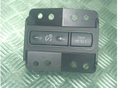Recambio de interruptor para nissan pulsar (c13) referencia OEM IAM 50105C  TRIP RESET/CONTROL CRUCERO