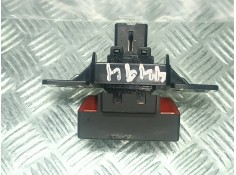 Recambio de warning para nissan pulsar (c13) referencia OEM IAM 682UU3ZL0A 4 PINES 63207 2