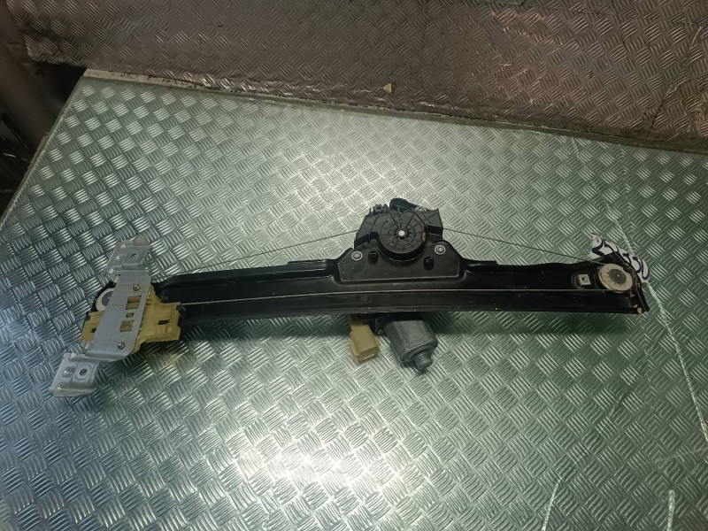 Recambio de elevalunas delantero derecho para ford ecosport (cr6) referencia OEM IAM GN15A23200EB  