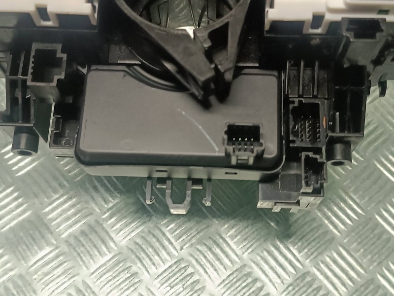 Recambio de mando multifuncion para nissan pulsar (c13) referencia OEM IAM 15520SD2  255544EA0A