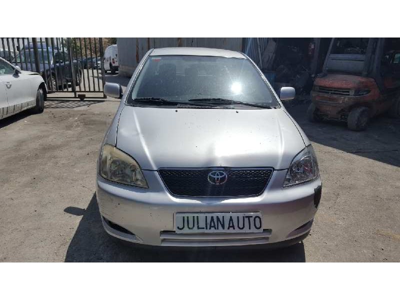 toyota corolla (e12) del año 2003