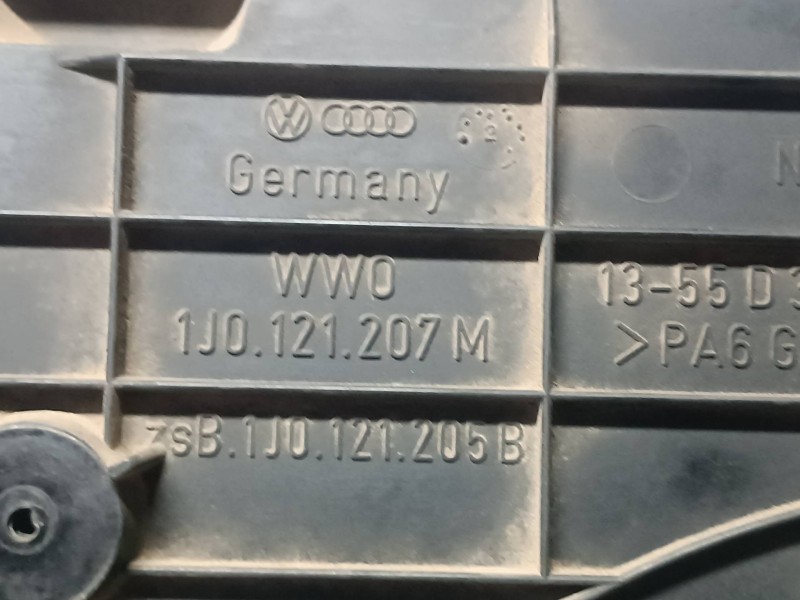 Recambio de panel frontal para seat leon (1m1) signo referencia OEM IAM 1J0121207M  