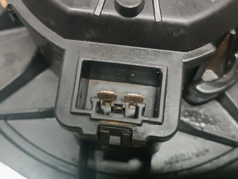 Recambio de motor calefaccion para ford puma referencia OEM IAM H1BH19846AA 0130115702 