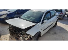 renault megane ii classic berlina del año 2007