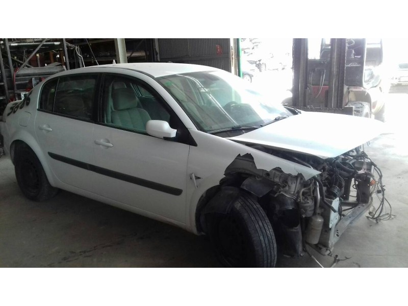 renault megane ii classic berlina del año 2007