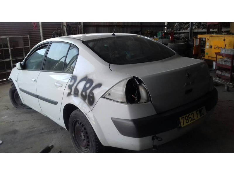 renault megane ii classic berlina del año 2007