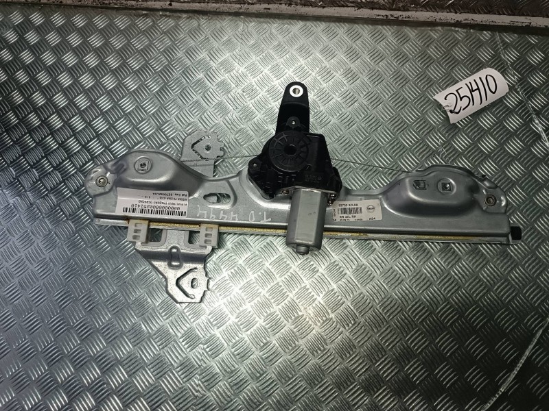 Recambio de elevalunas trasero derecho para nissan pulsar (c13) referencia OEM IAM 827003ZL0A CONCTOR 2 PINES ELECTRICO