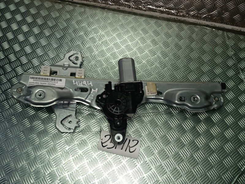 Recambio de elevalunas trasero izquierdo para nissan pulsar (c13) referencia OEM IAM 827013ZL0A CONECTOR 2 PINES ELECTRICO