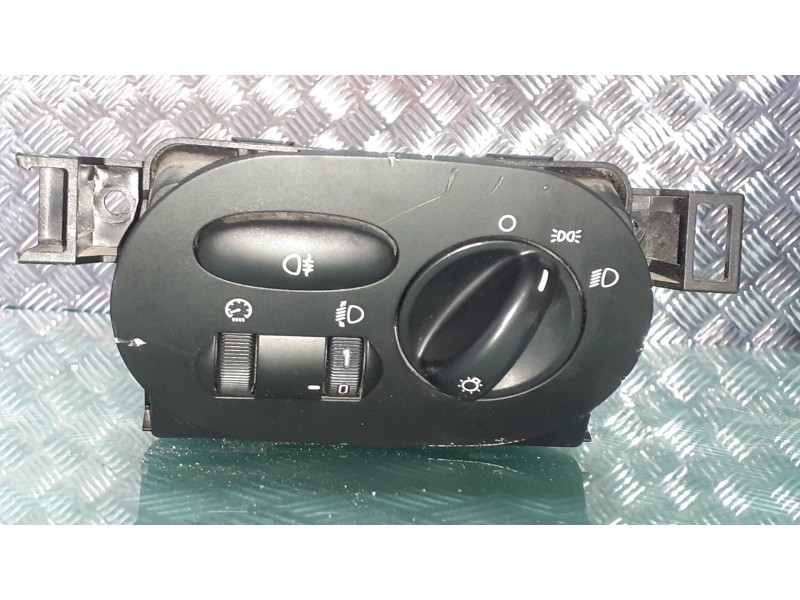 Recambio de mando luces para mg rover serie 75 (rj) 2.0 cdti classic referencia OEM IAM YWC106940 086956052 