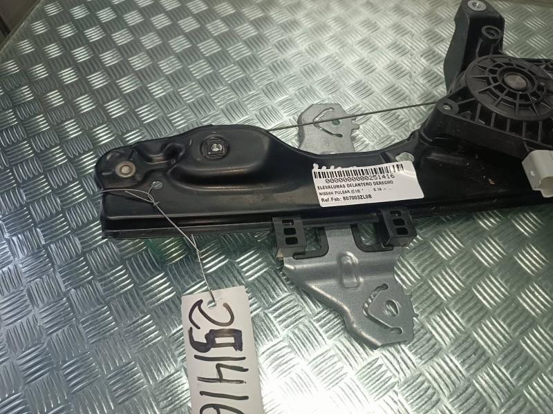 Recambio de elevalunas delantero derecho para nissan pulsar (c13) referencia OEM IAM 807003ZL0B CONECTOR 2 PINES ELECTRICO