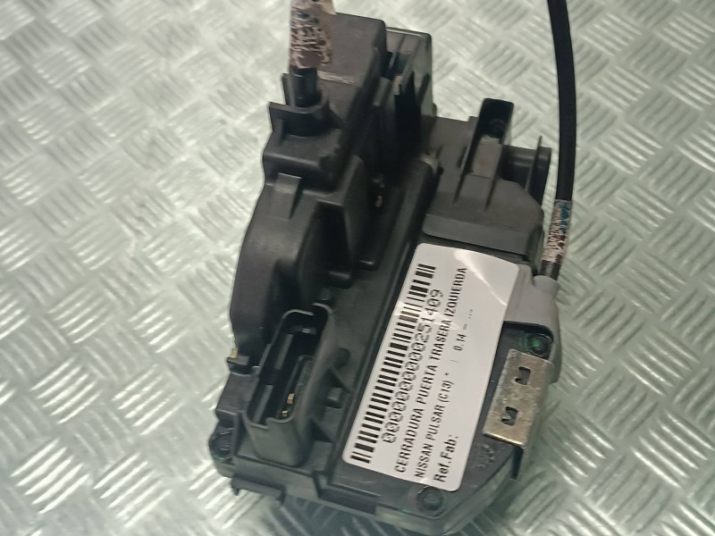 Recambio de cerradura puerta trasera izquierda para nissan pulsar (c13) referencia OEM IAM  CONECTOR 3 PINES ELECTRICA