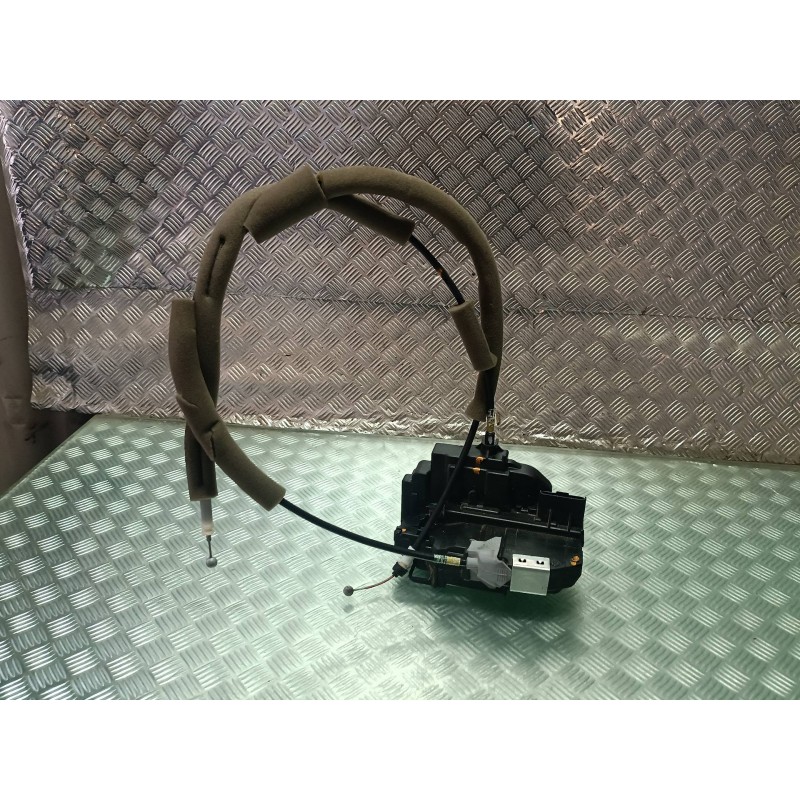 Recambio de cerradura puerta delantera derecha para nissan pulsar (c13) referencia OEM IAM  CONECTOR 3 PINES ELECTRICA