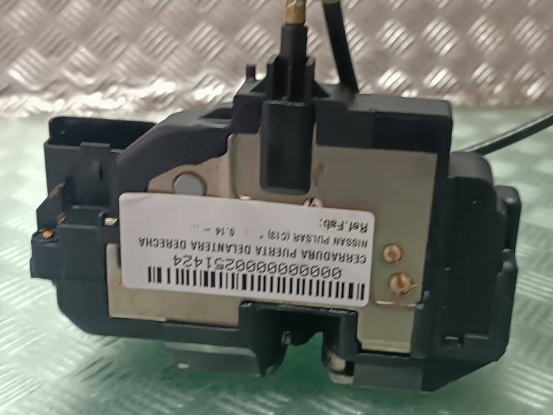 Recambio de cerradura puerta delantera derecha para nissan pulsar (c13) referencia OEM IAM  CONECTOR 3 PINES ELECTRICA