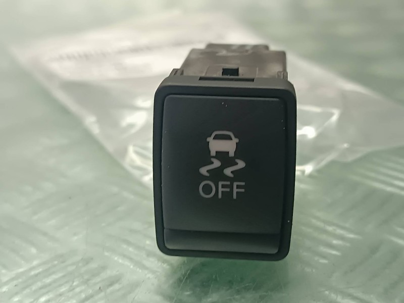 Recambio de interruptor para nissan pulsar (c13) referencia OEM IAM 4Z06K2 CONECYTOR 6 PINES CONTROL TRACCION