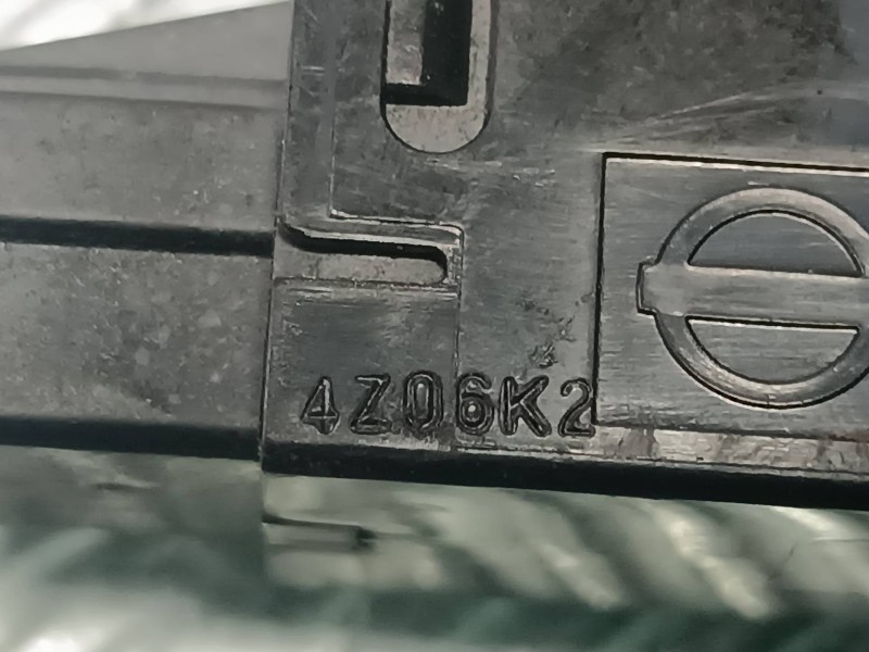 Recambio de interruptor para nissan pulsar (c13) referencia OEM IAM 4Z06K2 CONECYTOR 6 PINES CONTROL TRACCION