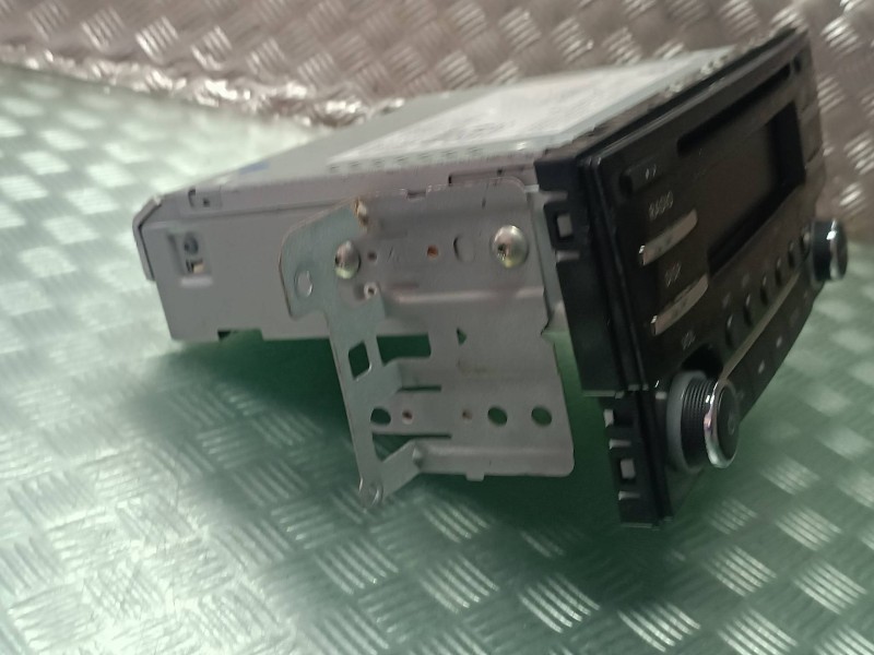 Recambio de sistema audio / radio cd para nissan pulsar (c13) referencia OEM IAM 281853ZL1A VDNMF18A965AC VISTEON