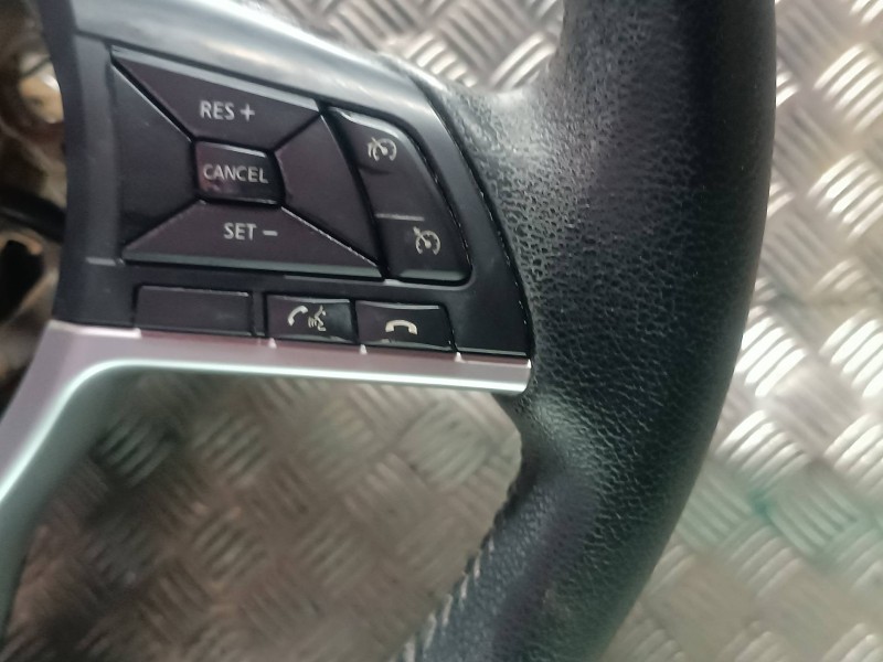 Recambio de volante para nissan micra v (k14) referencia OEM IAM 484305FA1A 34231493C PIEL