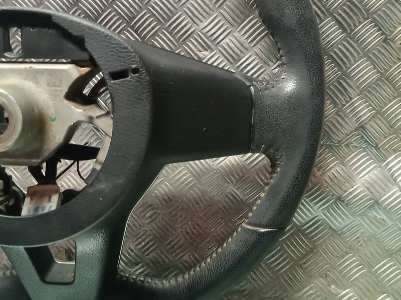 Recambio de volante para nissan micra v (k14) referencia OEM IAM 484305FA1A 34231493C PIEL