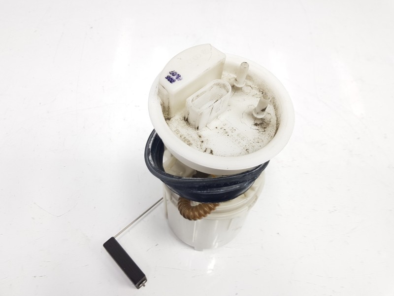 Recambio de aforador para volkswagen polo (9n3) referencia OEM IAM 6Q0919051F  