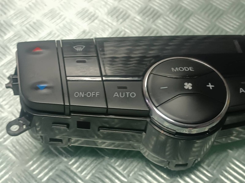 Recambio de mando climatizador para nissan pulsar (c13) referencia OEM IAM 275003ZL0A  CONECTOR 10 PINES