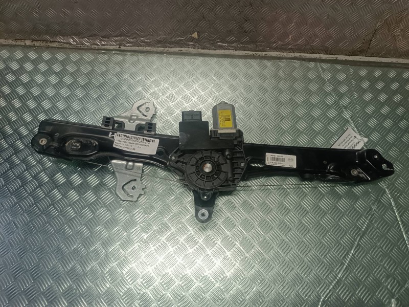 Recambio de elevalunas delantero izquierdo para nissan pulsar (c13) referencia OEM IAM 807013ZL0B CONECTOR 6 PINES ELECTRICO