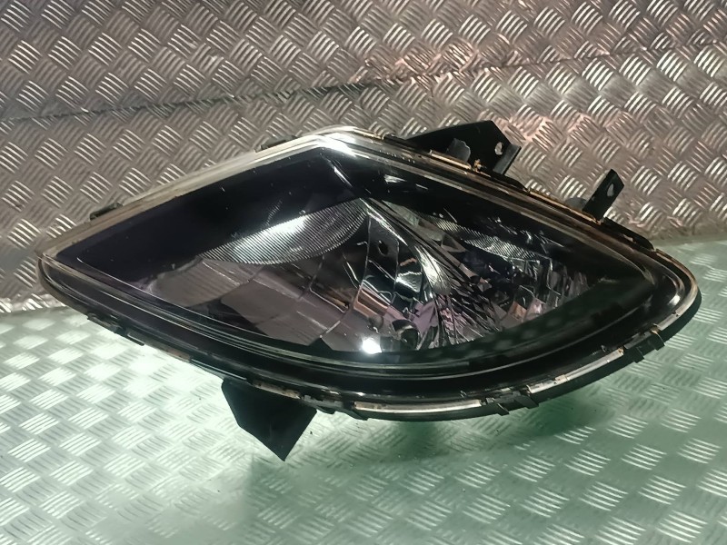Recambio de faro antiniebla izquierdo para hyundai ix20 referencia OEM IAM PL03B00RL 12852 2 PINES