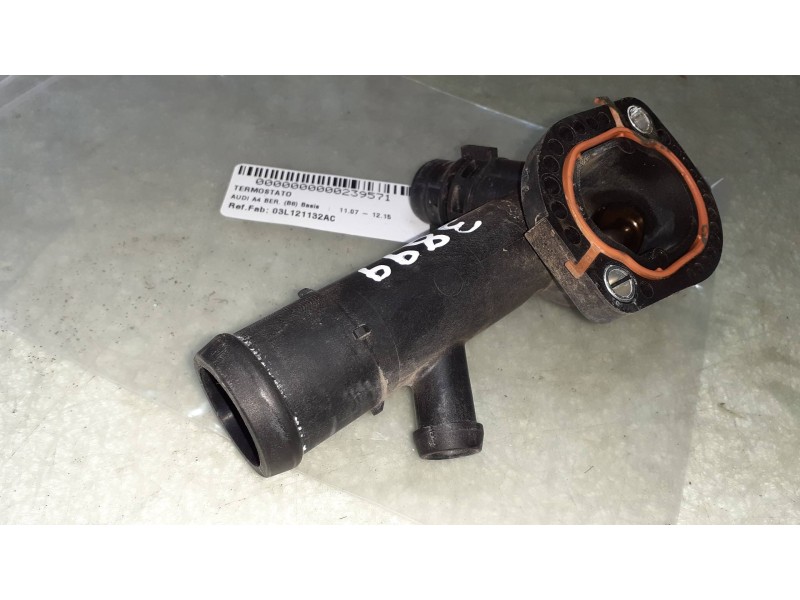 Recambio de termostato para audi a4 ber. (b8) basis referencia OEM IAM 03L121132AC  CONECTOR 2 PINES