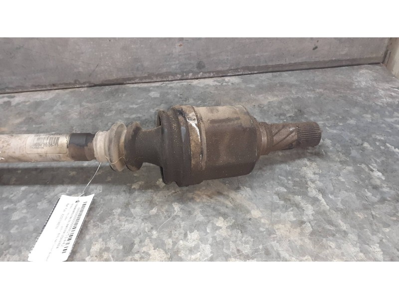 Recambio de transmision delantera izquierda para renault megane ii classic berlina confort authentique referencia OEM IAM 820019