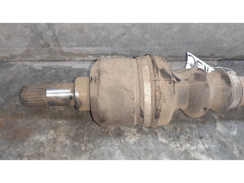 Recambio de transmision delantera izquierda para citroen xsara picasso referencia OEM IAM 9642426680  