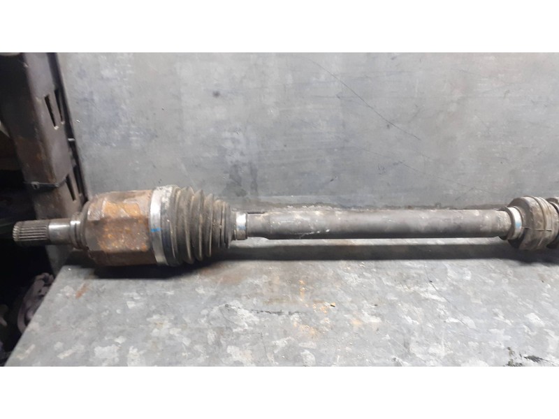 Recambio de transmision delantera derecha para kia xceed referencia OEM IAM 49501J7530  