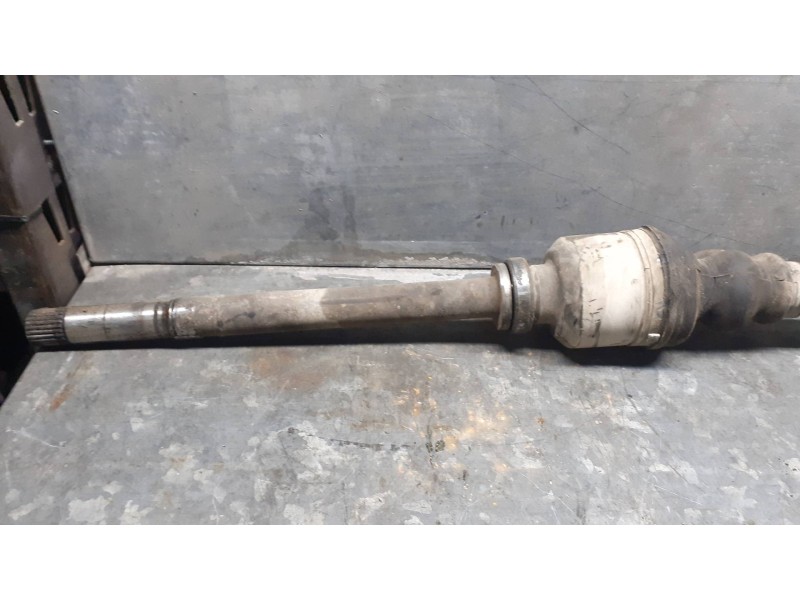 Recambio de transmision delantera derecha para citroen xsara picasso referencia OEM IAM 9623687380  